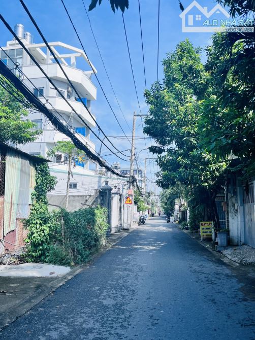 Bán lô đất 2 mặt tiền,hẻm ô tô,gần phạm văn đồng,hiệp bình Chánh,thủ Đức,83m2 giá 5,95 tỷ