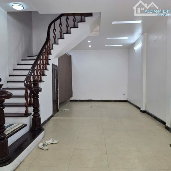 Bán nhà phân lô ôtô tránh kinh doanh đỉnh Ngô Quyền Hà Đông