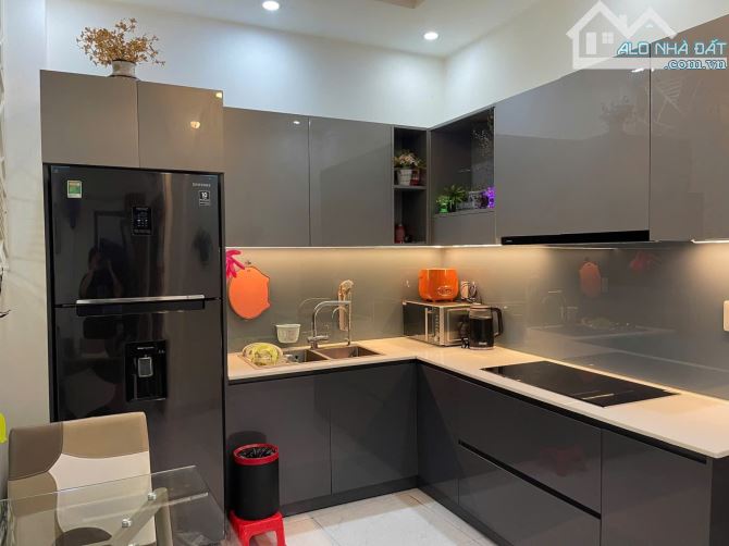 🔥 NHÀ 2 TẦNG GẦN MẶT TIỀN ĐIỆN BIÊN PHỦ – VỊ TRÍ TRUNG TÂM – GIÁ CHỈ 4.X TỶ!💰