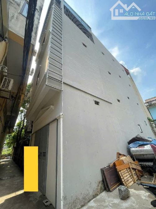 DUY NHẤT! Nhà phố Nguyễn Khoái 60m², 10 PHÒNG KHÉP KÍN – Dòng tiền 40tr/tháng, giá 8.5