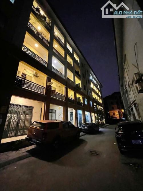 Bán Căn hộ TT bờ Sông_Sét, ngõ 553 Giải_Phóng, lô góc, 65m2, 2N, ở cực sướng