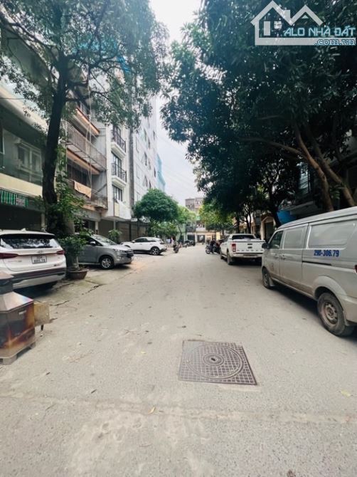Doãn Kế Thiện – Nhà 2 tầng, phân lô vỉa hè, ô tô tránh – 38m² chỉ 9,8 tỷ