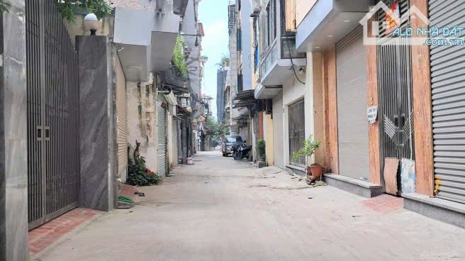 Bán Gấp Cầu Diễn 35m CHỈ hơn 6 tỷ , 30m ra đường ô tô, thoáng trước sau, khu vực hiếm