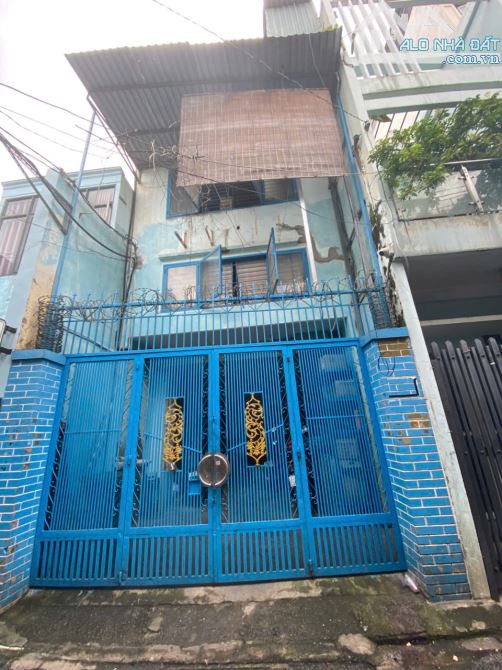 Xuất cảnh, gia đình cần bán nhà hẻm 42/ đường Nguyễn Minh Hoàng, Phường 12, Quận Tân Bìn