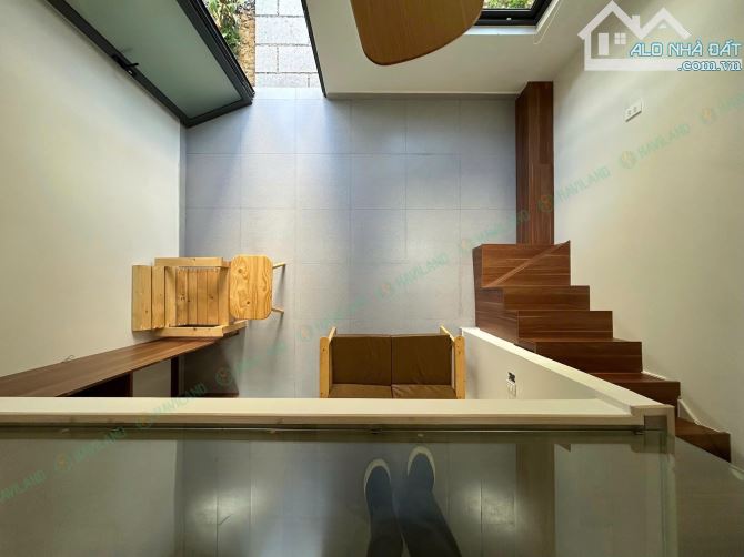 CHO THUÊ 2 BLOCK CĂN HỘ DUPLEX LÊ VĂN HIẾN - 587 M² - 16 PN - GIÁ 96 TRIỆU