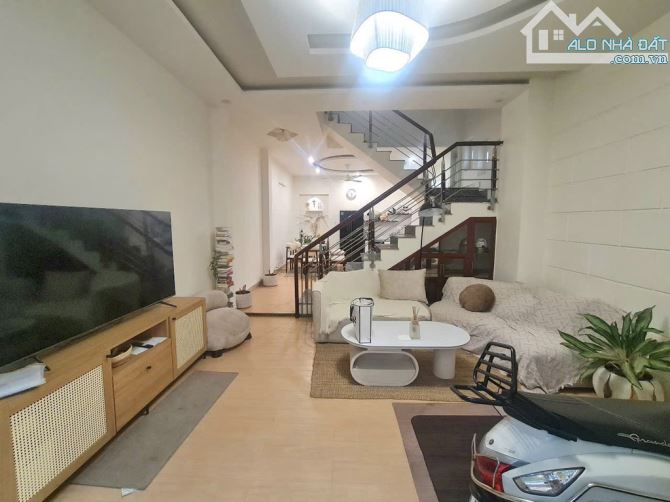 BÁN NHÀ TRƯỜNG THỌ – 55M² (4.5x12) – HẺM 7M XE HƠI TRÁNH – SỔ HOÀN CÔNG – GIÁ