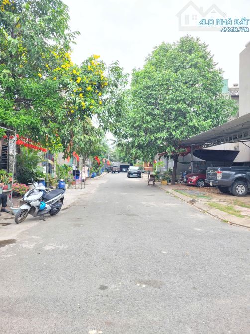 Bán đất ngang 6m KDC gần đường Lê Thị Trung p.An Phú Tp.Thuận An chỉ 3,1 tỉ TL M7813