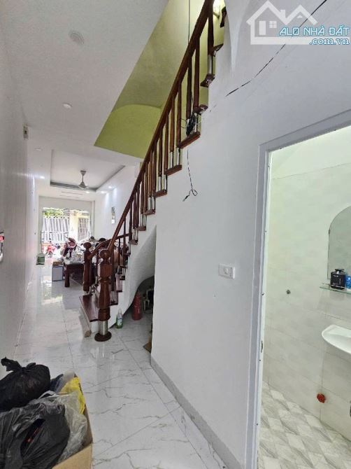 PL NGHĨA TÂN – 2 MẶT TIỀN – ÔTÔ TRÁNH – 47M² – 4 TẦNG – 15.9 TỶ (ECG152096)
