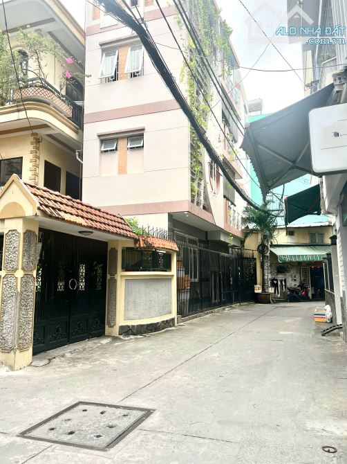 Bán nhà Phan Xích Long, Phú Nhuận, 2 Tầng, 50m2, gần HXH, Ở ngay, khu dân trí, 7.x Tỷ
