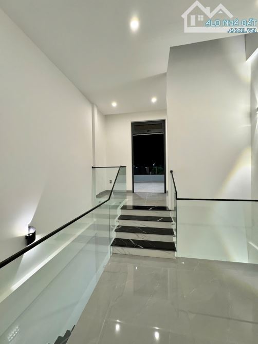 BÁN NHÀ 3 TẦNG FULL NỘI THẤT HIỆN ĐẠI, KIỆT ÔTÔ 85 AN DƯƠNG VƯƠNG, TP HUẾ, CHỈ 4,15 TỶ - 10