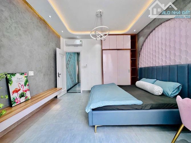 Bán nhà PHAN HUY ÍCH, 2 MẶT TIỀN Ô TÔ, 4 TẦNG, 5 Phòng , Sân Thượng, 7 Tỷ hơn tý - 10