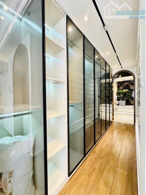 NHÀ NGỘP CÓ DÒNG TIỀN 27 TRIỆU NGAY NGUYỄN TRÃI, PHẠM NGŨ LÃO, QUẬN 1 - GIÁ: 6 TỶ 710/64M2 - 10