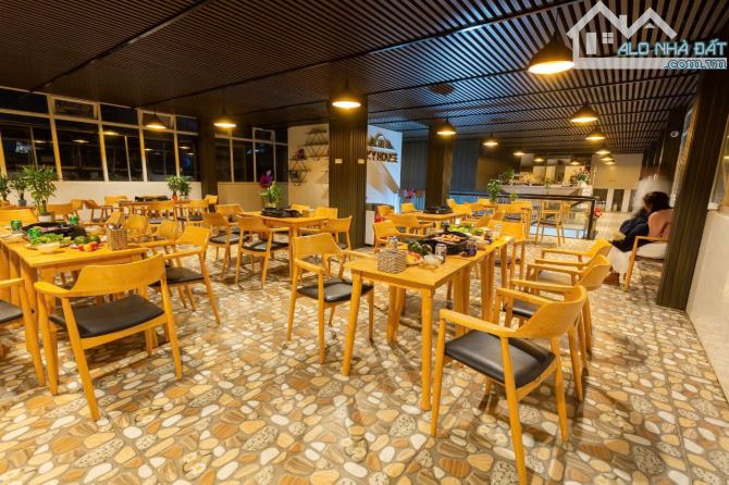 KHÁCH SẠN MT TRUNG TÂM ĐÀ LẠT 207m2 NỞ HẬU 4 TẦNG 21 PHÒNG HĐ THUÊ 55TR/THÁNG - 10