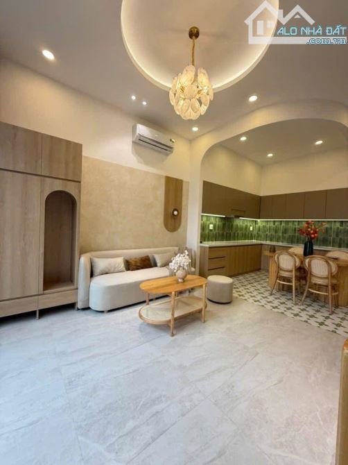 NHÀ SIÊU SIÊU ĐẸP - VỊ TRÍ HOT GẦN KDC ĐẠI NGÂN - 10