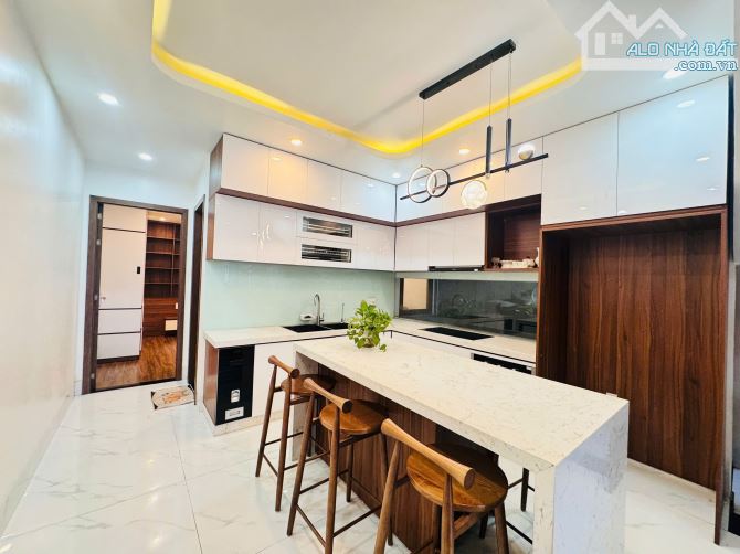 📌📌📌LÀM VIỆC TRỰC TIẾP GIÁ TỐT !!! bán  nhà đẹp 2 tầng kiệt 428 Tôn Đản - 10