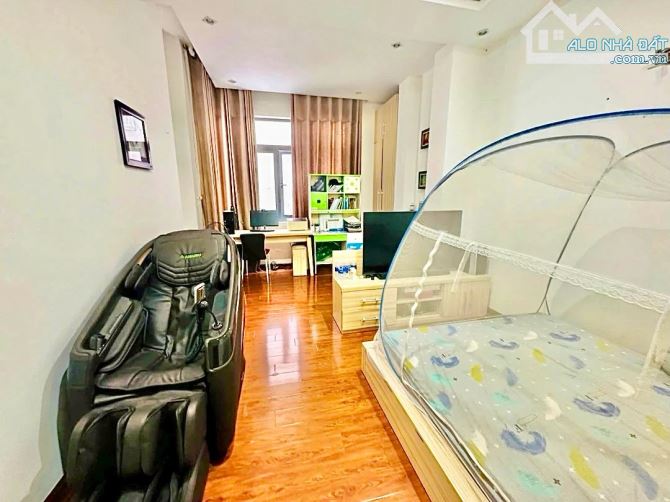 💥BÁN NHÀ 4 TẦNG  MT TRẦN PHÚ - VỊ TRÍ TRUNG TÂM CỰC HIẾM - DT 110M2 NGANG 12M- GARAR OTO - 11