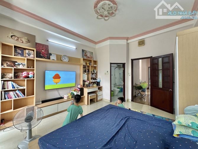 Bán nhà Bình Thạnh - 4 tầng kinh doanh - 78m2 - Khu phân lô trải nhựa xe tải tránh - 11