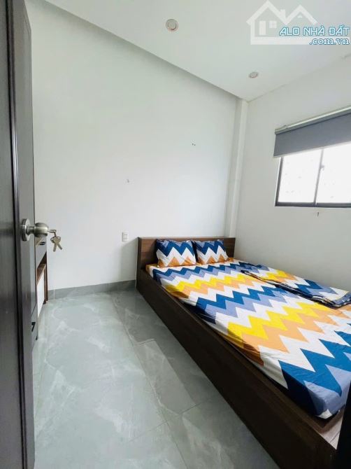 Nhà gác lửng 2 mặt kiệt Huỳnh Ngọc Huệ có phòng ngủ dưới thông thoáng chỉ 2ty520 - 7