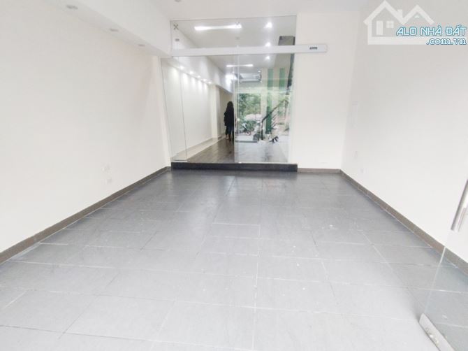 Cho thuê nhà Làng việt kiều châu âu - Mỗ lao. DT 90m2, 4 tầng 1 Hầm, ô tô đỗ cửa - 1