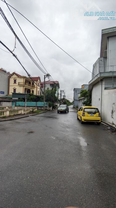 Bán đất Dương Quang 43m2 Lô góc, trục chính ô tô tránh, sát hồ điều hoà giá nhỉnh 3 tỷ - 1