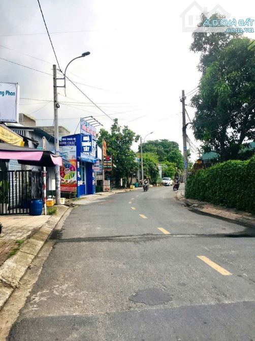 KHO (6.6x30) + NHÀ C4 (2MT TRƯỚC SAU) HUỲNH THỊ NA, ĐÔNG THẠNH, HÓC MÔN - 1