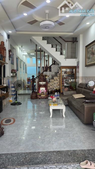 NHÀ HẺM XE HƠI,KHU LÊ VĂN QUỚI GÁP TÂN PHÚ 4 TẦNG ,60M2,KO LỘ GIỚI 4PN,NGAY 4 XÃ - 7