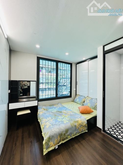 Bán nhà tập thể Huỳnh Thúc Kháng, 84m², full nội thất, giá chỉ 4.85 tỷ. - 1