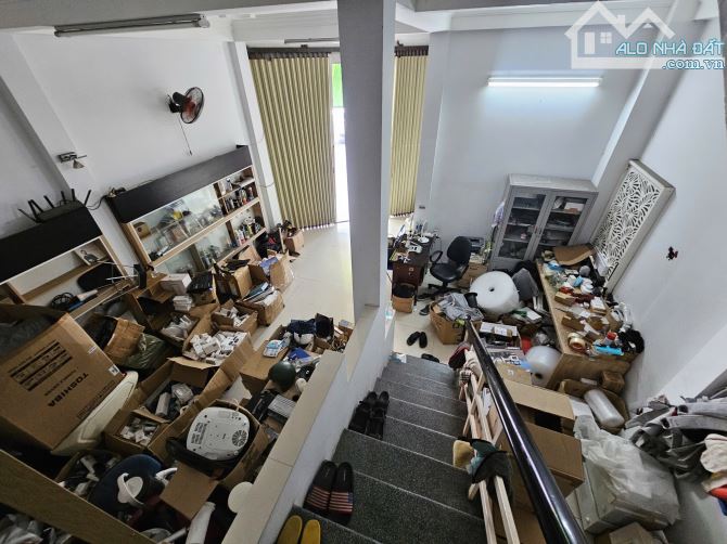 Bán nhà 2 tầng MT Lê Đình Lý Hải Châu  kd sầm uất - 1