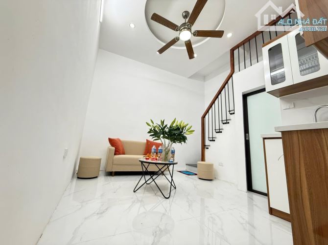 BÁN NHÀ MẠC THỊ BƯỞI-MẶT NGÕ Ô TÔ QUA - ĐỖ CỔNG - 2PN - SỔ RIÊNG - 3,5 TỶ - 1