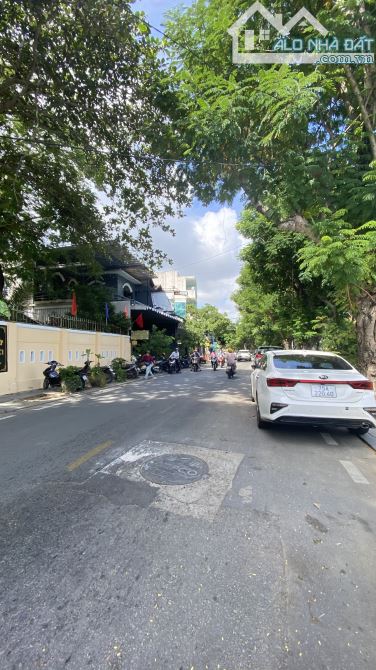 Bán mặt tiền PHAN CHU TRINH - HUẾ    - View sông An Cựu - Chỉ 8,x tỷ/121m2 (5,6x 21) - 1
