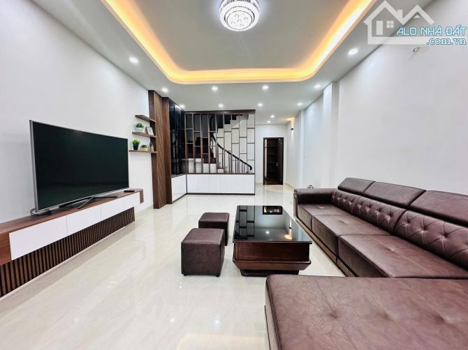 NHÀ ĐẸP 2 THOÁNG TRƯỚC SAU 21,5 TỶ 65m 6 TẦNG MT 4,5m Ô TÔ ĐỖ DƯƠNG QUANG HÀM CẦU GIẤY - 1