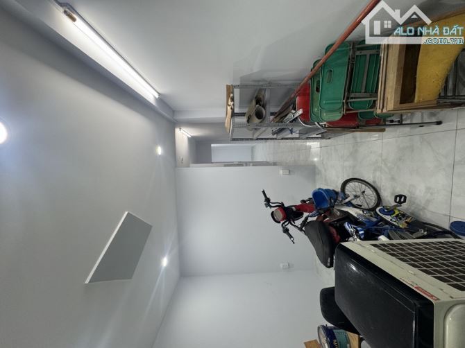 Bán nhà 3 tầng 52m² (4x13), hẻm xe hơi Bình Trị Đông, gần Lê Văn Quới, chỉ hơn 4 tỷ - 1