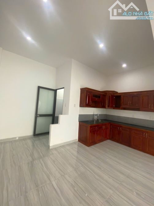 🏡 Nhà mê Nguyễn Thiếp thiết kế hiện đại chỉ 1tỷ290 - 1