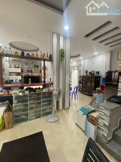 Nhà Phố 82m2 Có 2 Mặt Tiền Xe Bán Tải Vào Tới Cửa Đường Số 59 P 14 Q Gò Vấp - 1