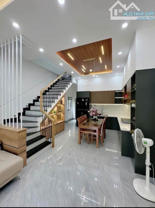 🏡 CẦN BÁN NHÀ 1 TRỆT 2 LẦU – ĐƯỜNG 6M THOẢI MÁI Ô TÔ – GIÁ CHỈ 3 TỶ 9 🏡 - 1