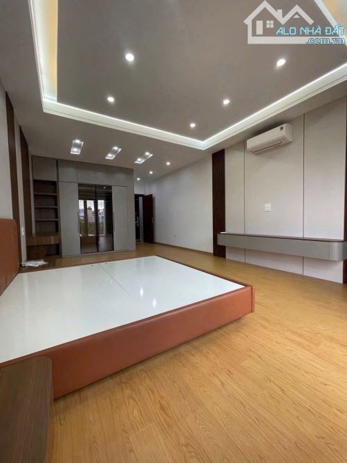 BÁN NHÀ mặt phố KINH DOANH sầm uất,Ô TÔ tránh Ở đô thị  NGÔ THÌ NHẬM ,HÀ ĐÔNG chỉ 12 tỷ - 1