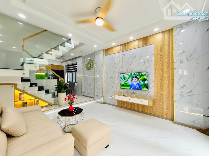 ☀️ Còn duy nhất một căn tại đường Phổ Quang - Quận Tân Bình (3 Tầng) - Giá bán: 3 Tỷ 640 - 1