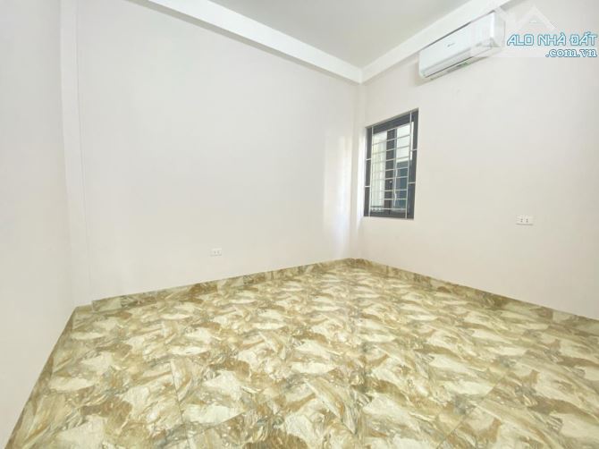 AN DƯƠNG VƯƠNG BẮC TỪ LIÊM 38m 5 TẦNG LÔ GÓC KINH DOANH NỘI THẤT ĐẦY ĐỦ Ở LUÔN. GIÁ 8.3 TỶ - 1