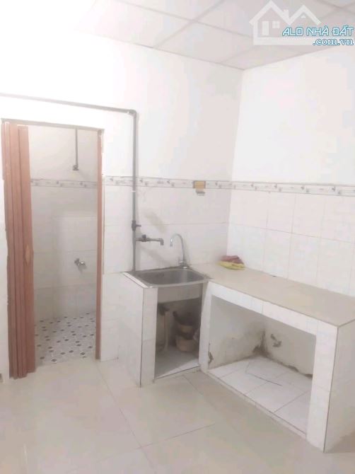 Bán căn nhà 40m² 5x8 sổ riêng - Chợ Chó Trung Mỹ Tây Quận 12 giá rẻ 2.73 tỷ. - 1