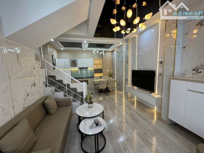 Bán nhà 4 tầng kiệt đường Lý Tự Trọng, Hải Châu. DT 43m2. Giá 4.45 tỷ - 1