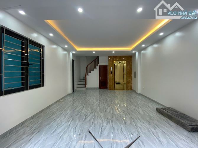 HOT – HIẾM – ĐẸP – NHÀ PHÂN LÔ 72HA, VĨNH PHÚC, BA ĐÌNH – LÔ GÓC, THANG MÁY, Ô TÔ TRÁNH, - 1