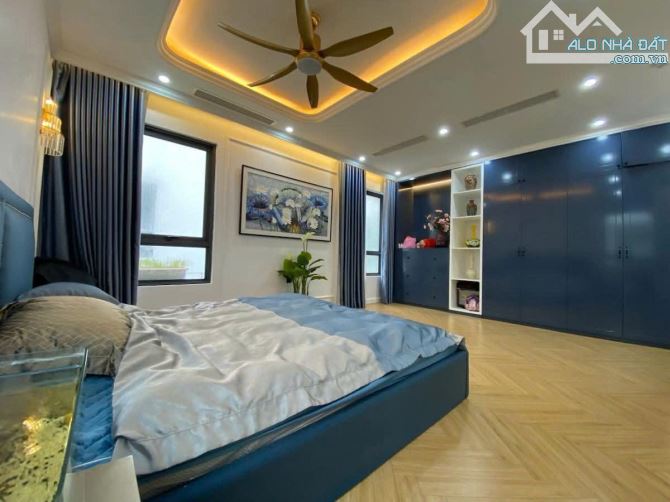 Phân lô Trần Quốc Hoàn, 36m2*6T, ô tô đỗ cửa, nhà đẹp ở ngay, dân trí cao, gần phố, 12 tỷ - 1