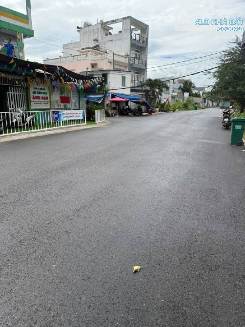 3 tầng lê văn lương-6 x 23-đường 16m-3pn- hơn 7 tỷ - 1