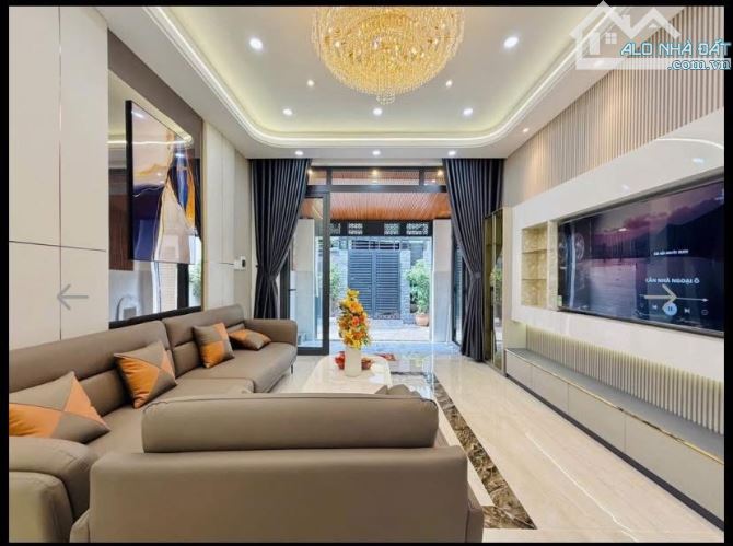HẺM XE HƠI -  FULL NỘI THẤT - PHAN VĂN TRỊ GÒ VẤP 61M2 4 TẦNG ( 4 X 15 ) 7.65  TỶ - 1