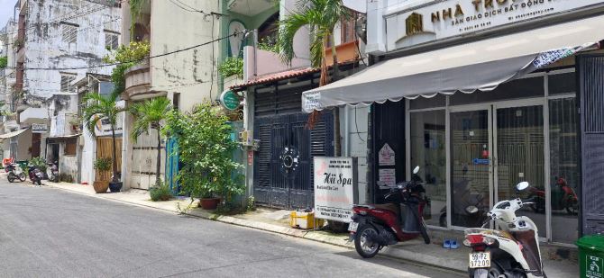 Bán nhà thu nhập 30tr/th, 8 phòng khai thác, hẻm nhựa 7msát VincoM, Tân Bình, Giá 15.5 tỷ. - 1
