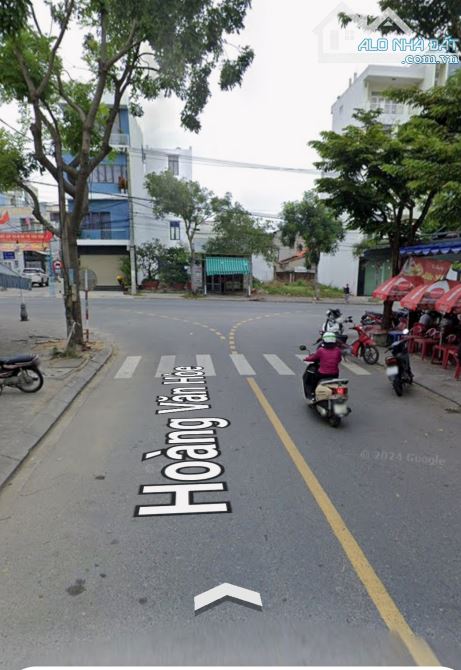 Chính chủ bán lô đất hiếm hoi diện tích 120m2 đường 7m5 trung tâm khu đô thị Nam Việt Á - 1