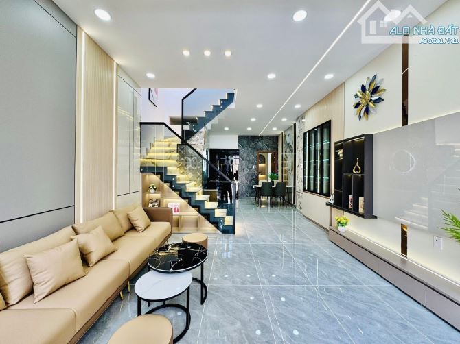 Siêu phẩm nhà Lê Hoàng Phái, Gò Vấp / 50m2 / 4 tỷ 750 triệu / sổ hồng chính chủ/ hẻm ô tô - 1