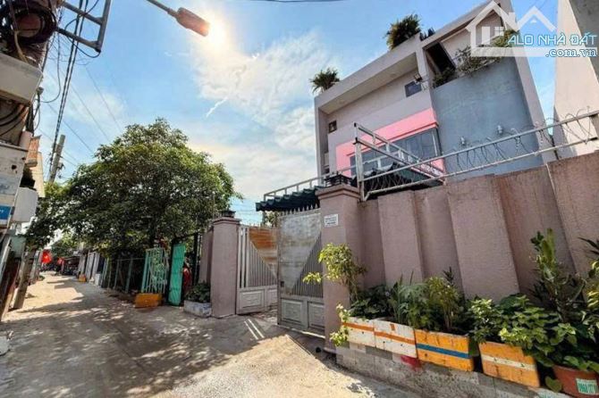Bán nhà hẻm xe hơi, Quốc Lộ 1A, Quận 12, 173 m² (9m x 18m), 6 phòng - Giá 9.2 tỷ TL - 1