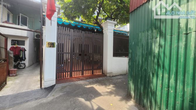 HIẾM! NHÀ 54M² – CẦU ĐƠ, CHỢ HÀ ĐÔNG 3 TẦNG DÂN XÂY, GẦN Ô TÔ, Ở NGAY! - 1