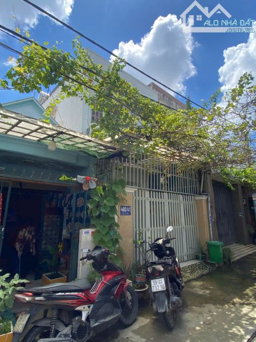 Nhà đẹp 1 lầu to 4mx15,5m cứng cáp kiên cố đường 4m tân thới hiệp 21 quận 12 - 1